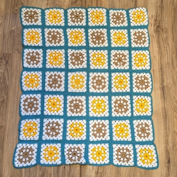 Handmade Hand knit granny square baby blanket 34”x40” - Picture 3 of 7